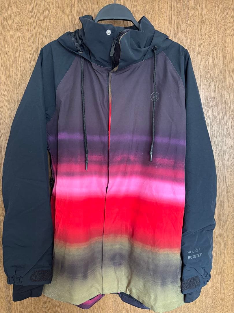 【VOLCOM】スノーボード ウエア GORE-TEX（USED）