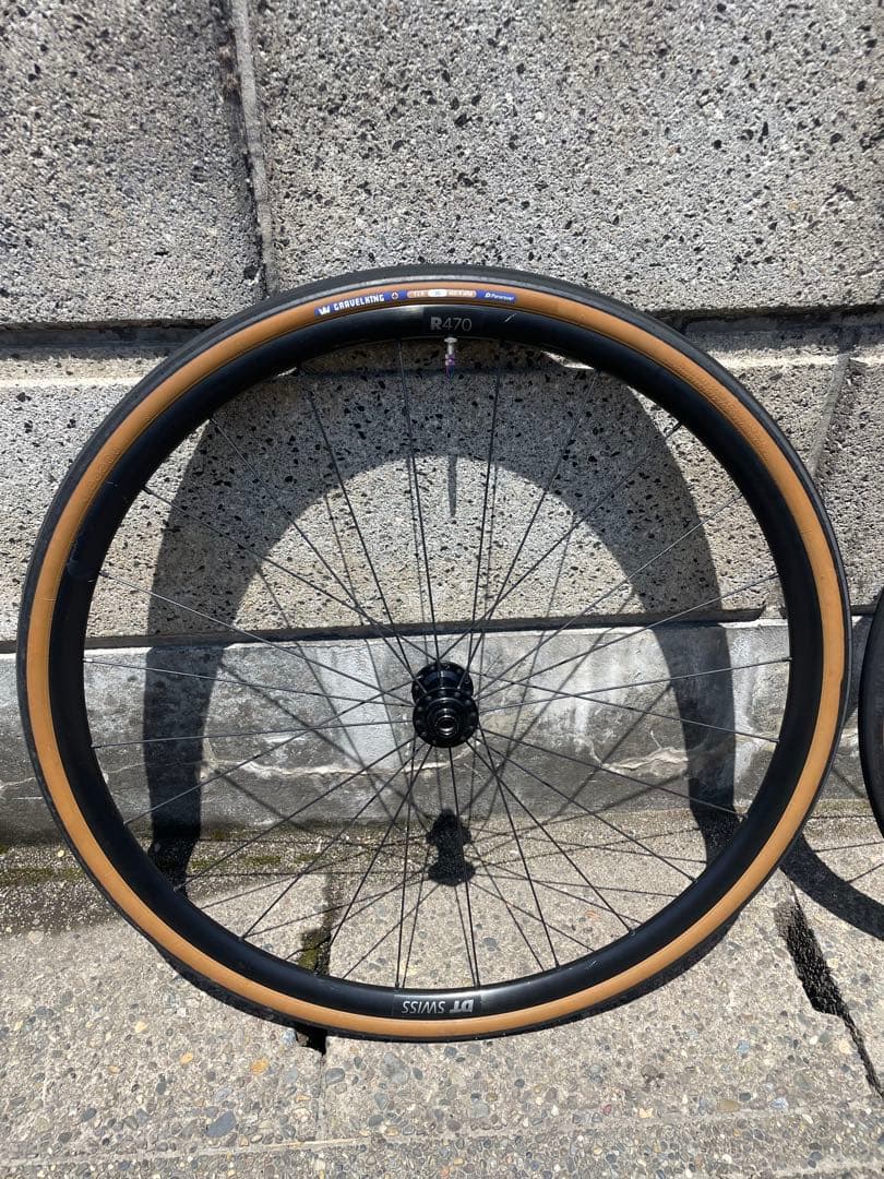 DT Swiss R470 タイヤ付 GravelKing 30c チューブレス