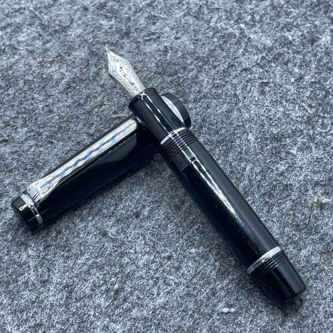 ☆PE734□セーラー 万年筆 プロフェッショナルギア ミニ 14K