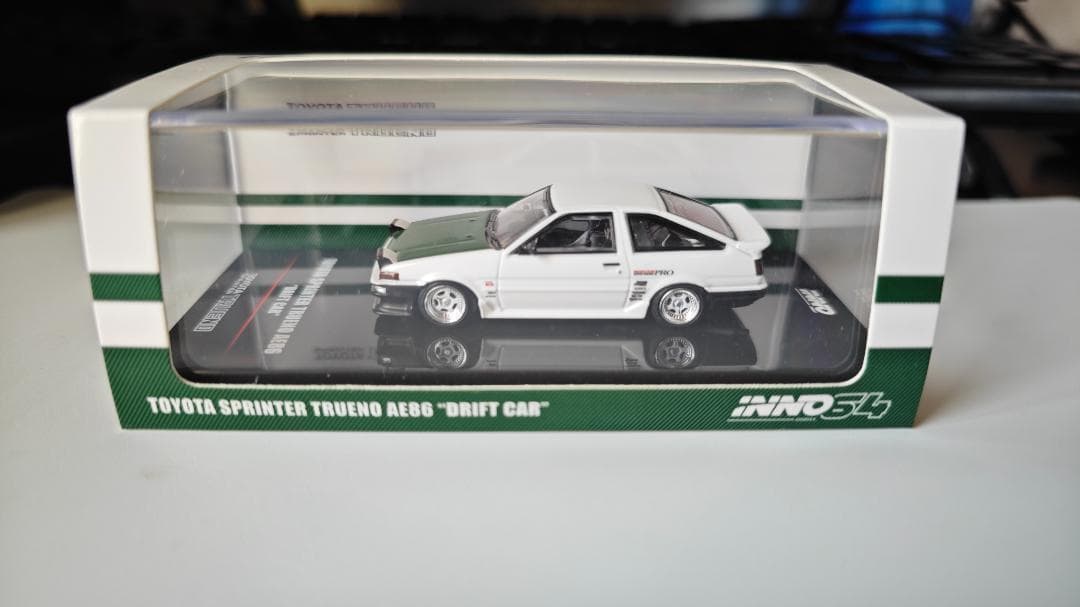INNO64 イノ 1/64 スプリンタートレノAE86 ドリキン土屋圭市 豆