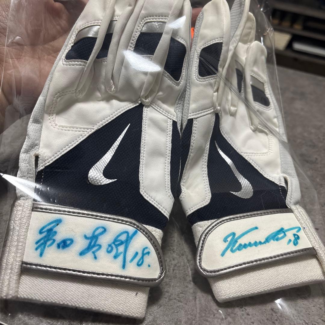 桑田真澄記念サイン入りキャップ・グローブ・野球ボールセットおまけ巨人軍タオル