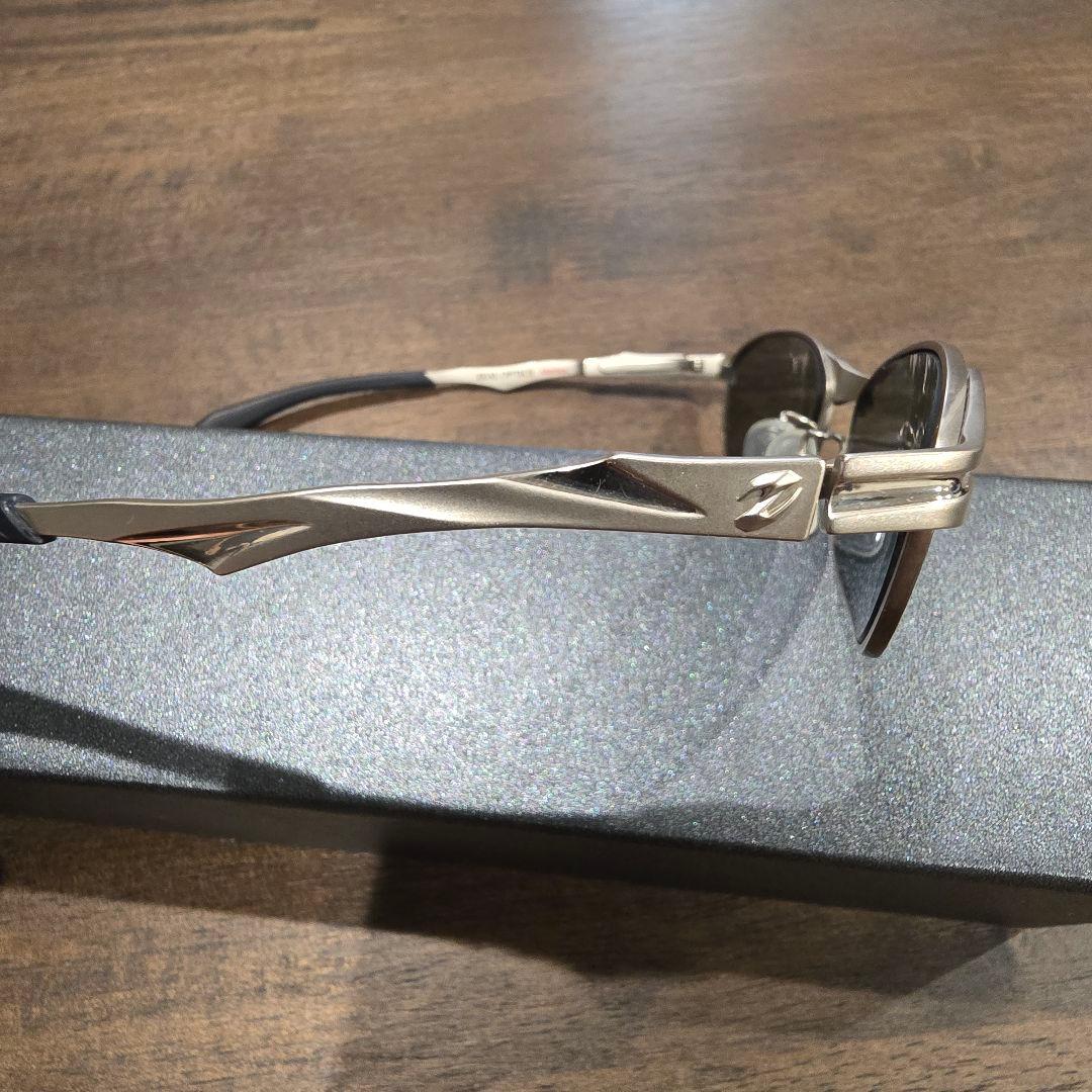 ZEAL ジール　AVENGE elf アベンジエルフ