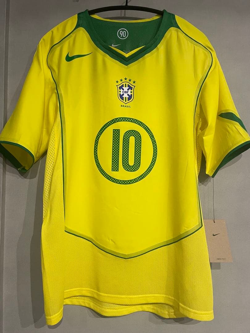【タグ付き正規品】ロナウジーニョ ブラジル代表ユニフォーム 2004 復刻