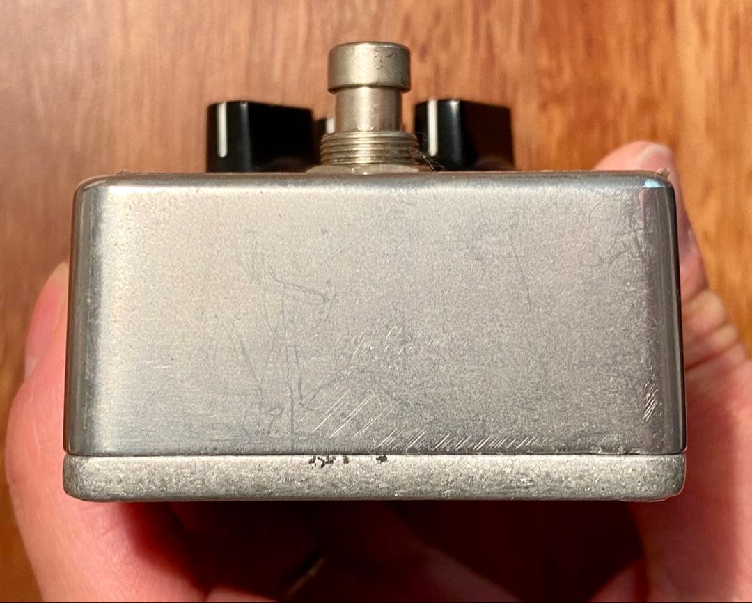 INU BIG MUFF TRIANGLEノブ期clone