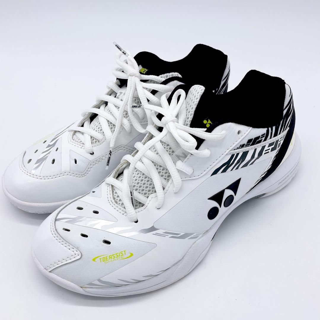 YONEX バドミントンシューズ POWER CUSHION 65Zスポーツ