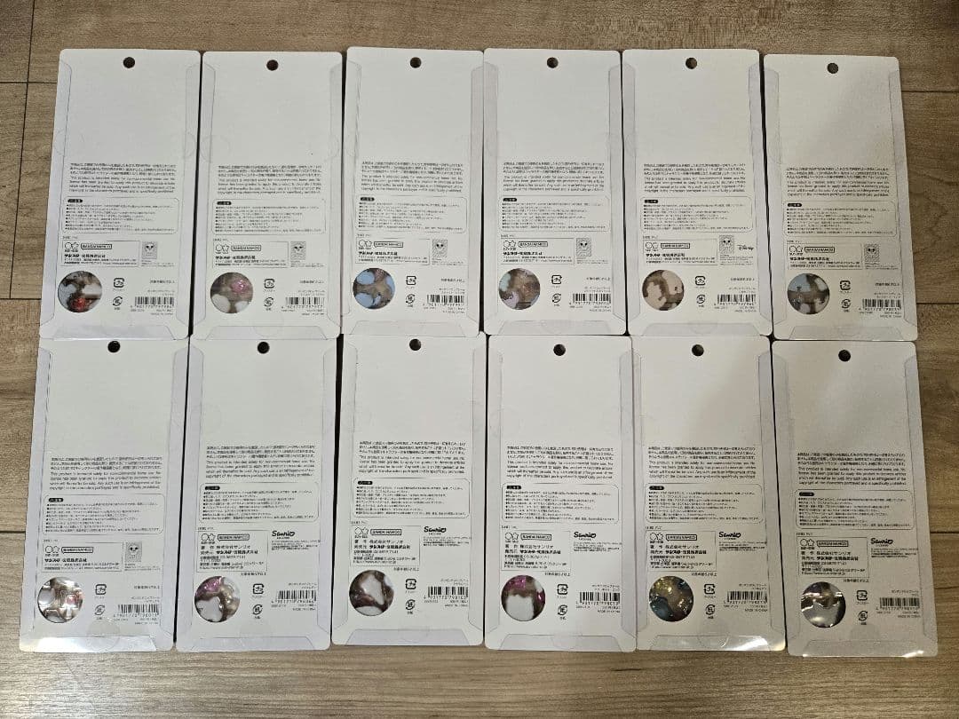 ボンボンドロップシール ディズニー サンリオ12枚セット