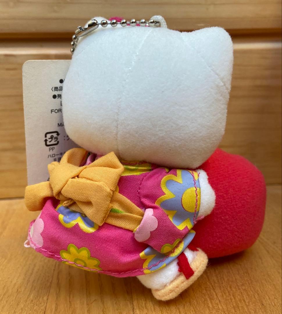 ご当地キティ　和歌山限定　紀州　梅干し　着物　ぬいぐるみ　キーホルダー　レア