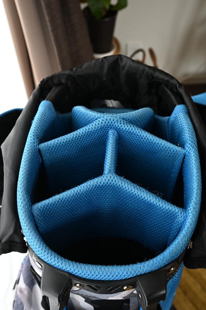 Riviera 迷彩キャディバッグ