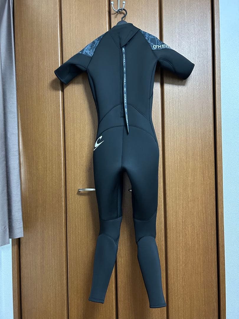 O'NEILL SUPER FREAK ウエットスーツ　シーガル　ＭＬ　美品