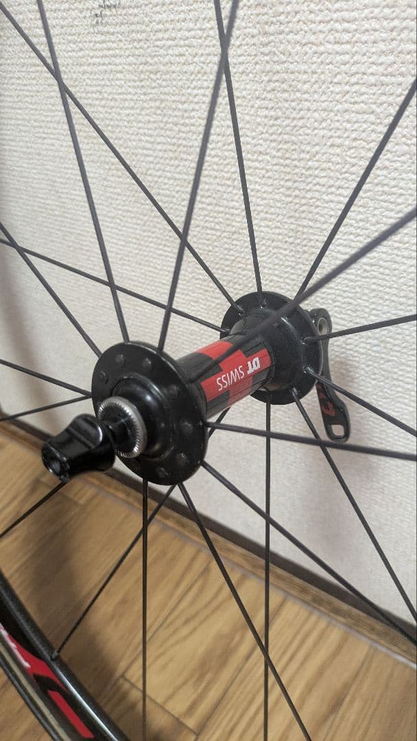 FFWD F4R DT SWISS 240s チューブラー