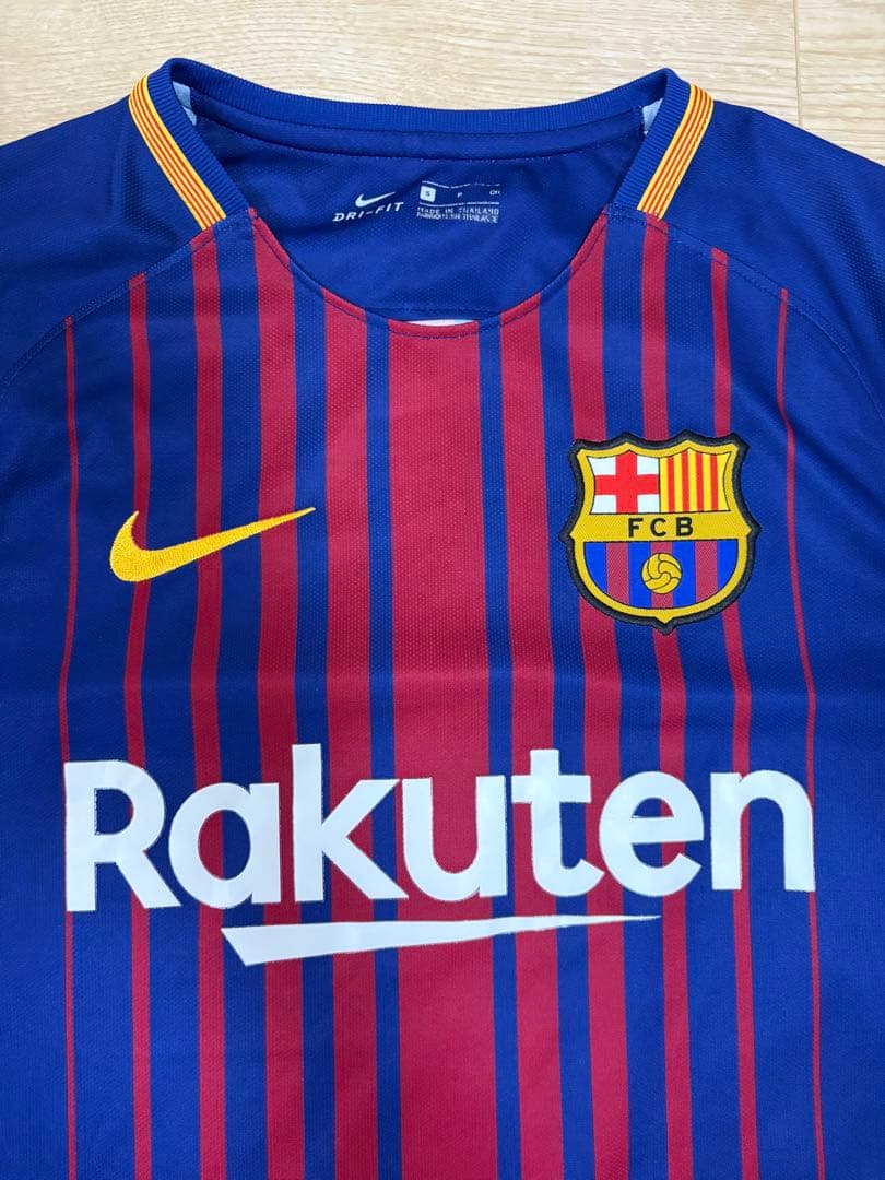 スアレス　バルセロナ　オーセンティック 上下セット　Sサイズ