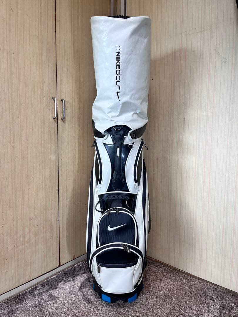 NIKEゴルフ キャディバック 5分割 白 黒 青 9.5型相当
