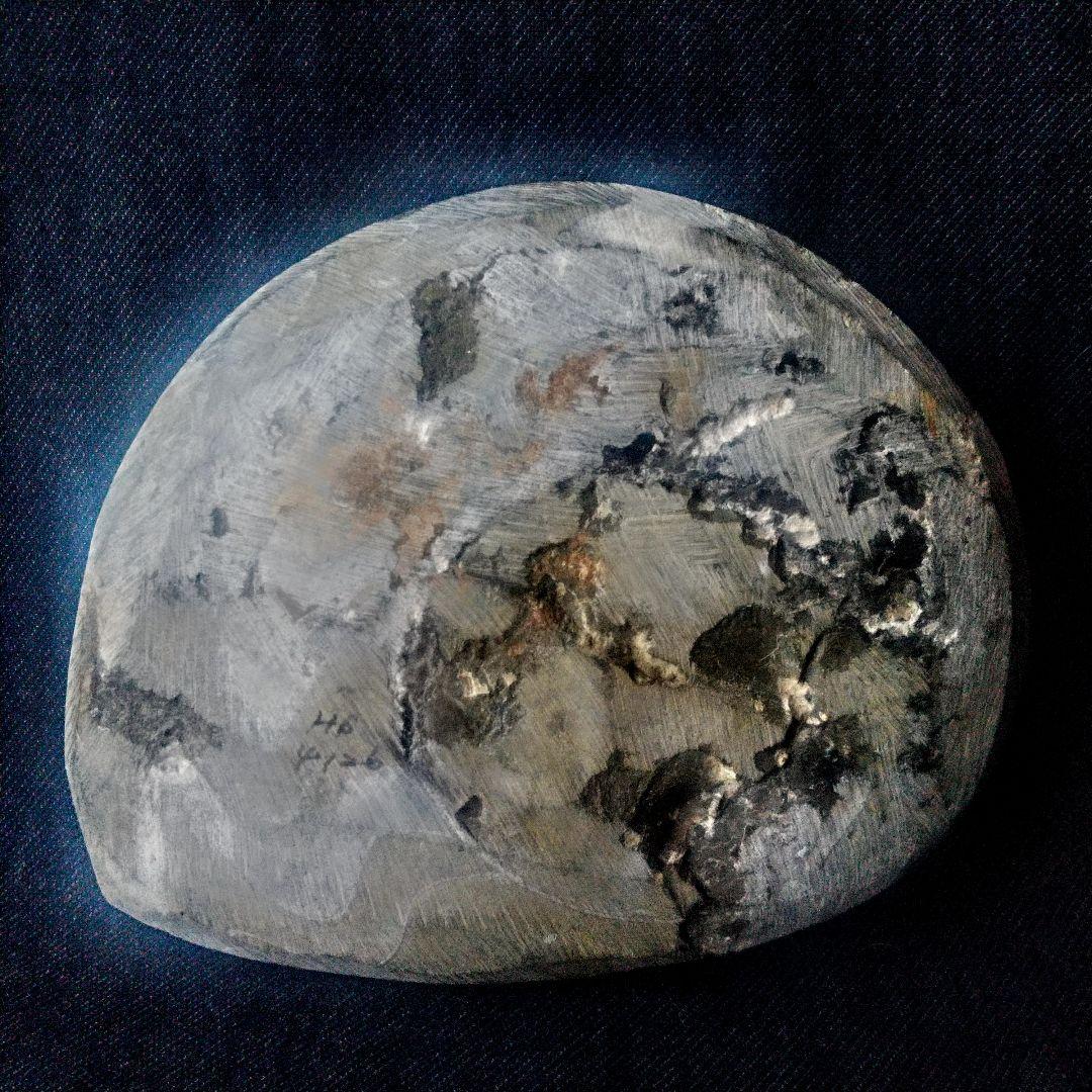 【アンモナイトの祖先】ゴニアタイト 古生代 化石 標本 水晶化 大判 １５cm