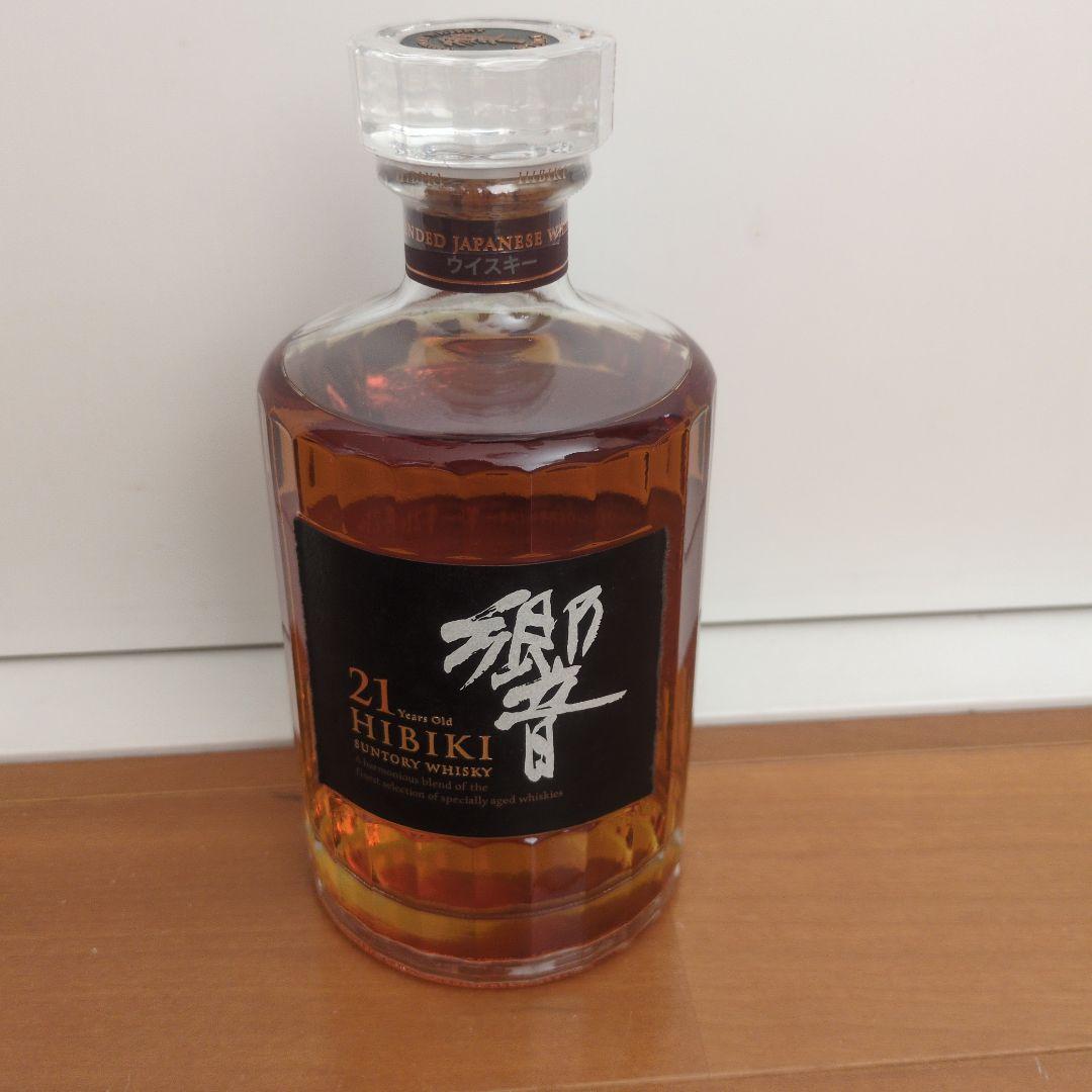 新品 サントリー ウイスキー 響 21年 700ml 箱付き