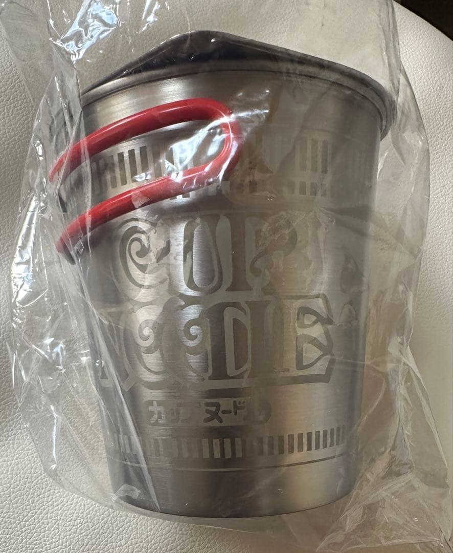 【新品未使用】日清カップヌードル型 チタンクッカー800㎖　メッシュ収納付