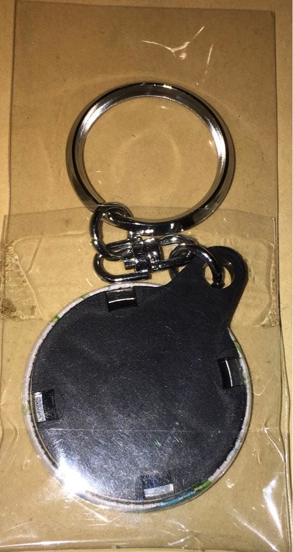 初音ミク  MIKU 2015 雪ミク カラオケ 缶バッジキーホルダー