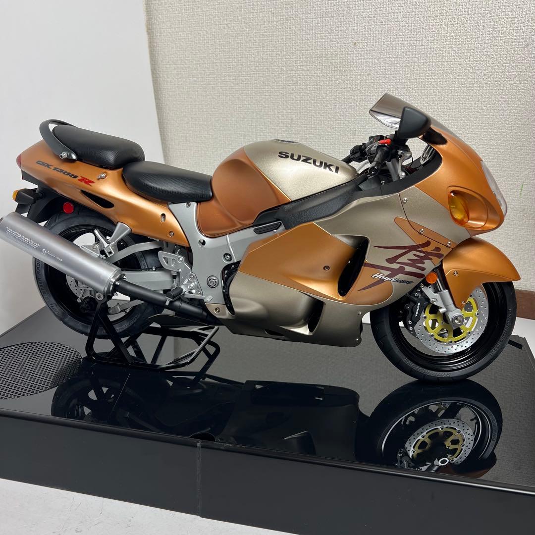 【組立完成品】隼GSX1300R デアゴスティーニ　ハヤブサ　ケース付き