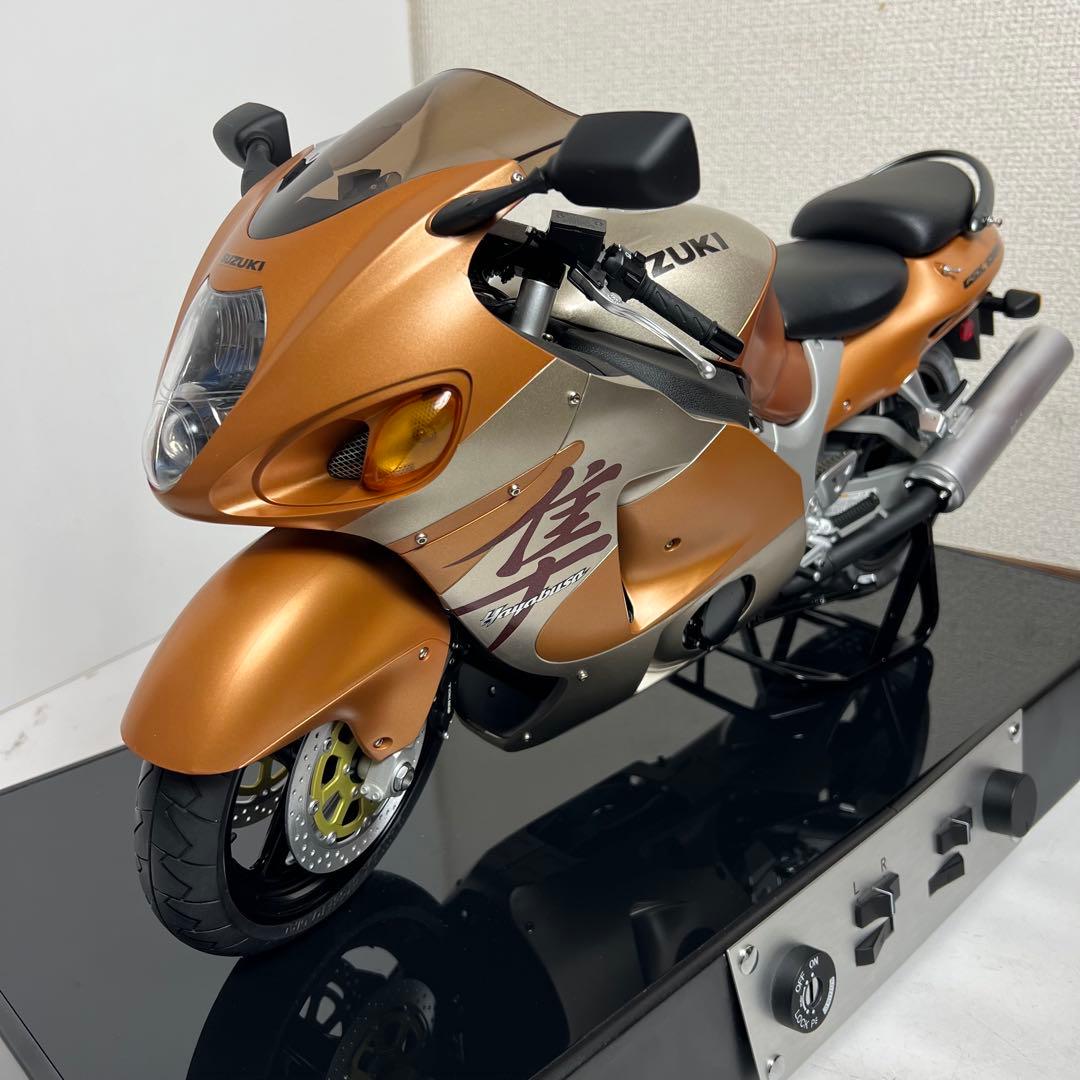 【組立完成品】隼GSX1300R デアゴスティーニ　ハヤブサ　ケース付き