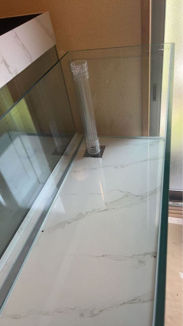 値下げしました‼️⇒オーバーフローKOTOBUKIガラス水槽と台のセット蓋付き