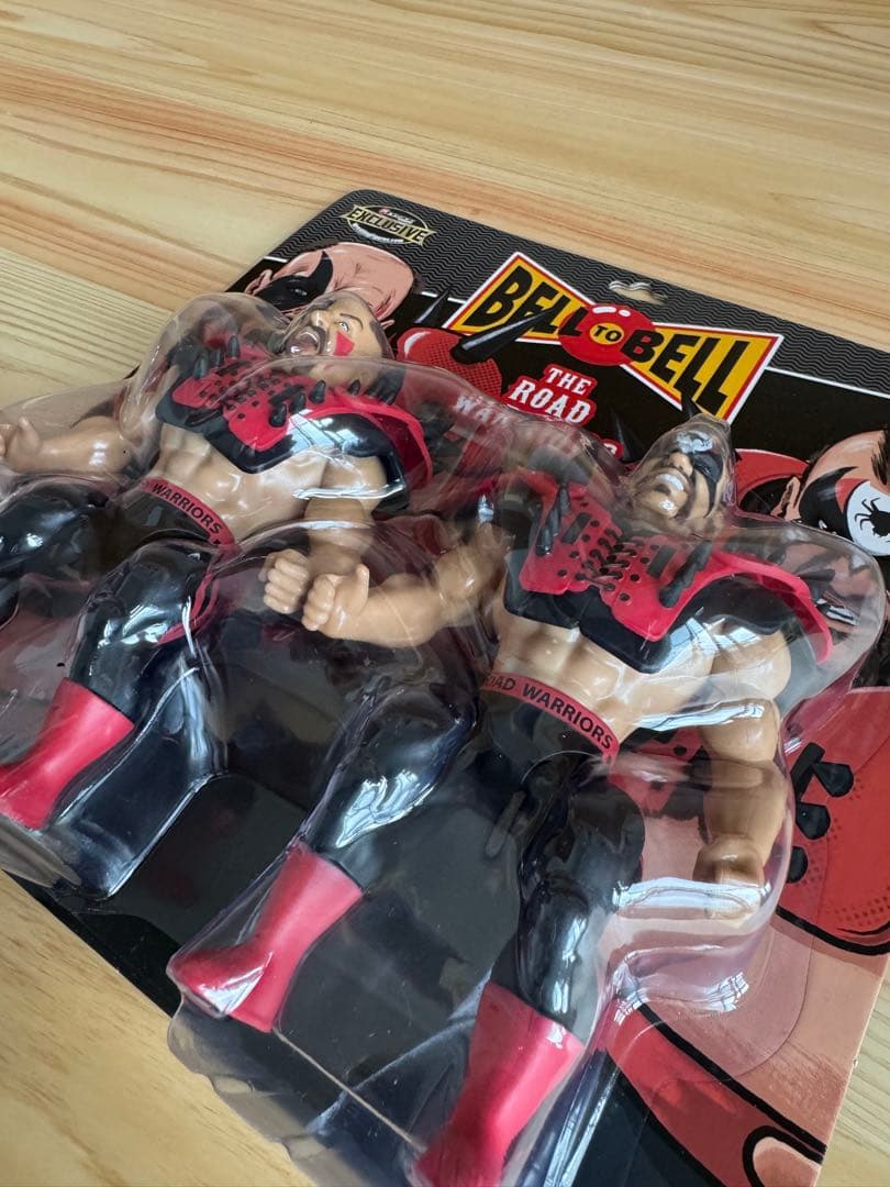 【未開封】プロレス ロードウォリアーズ　WWE フィギュア