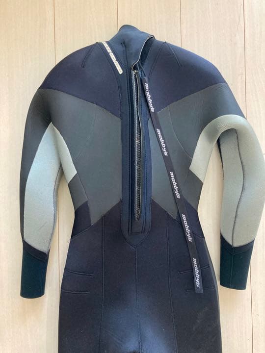 モビーテック（Mobby‘s) ダイビングフルスーツ　レディース