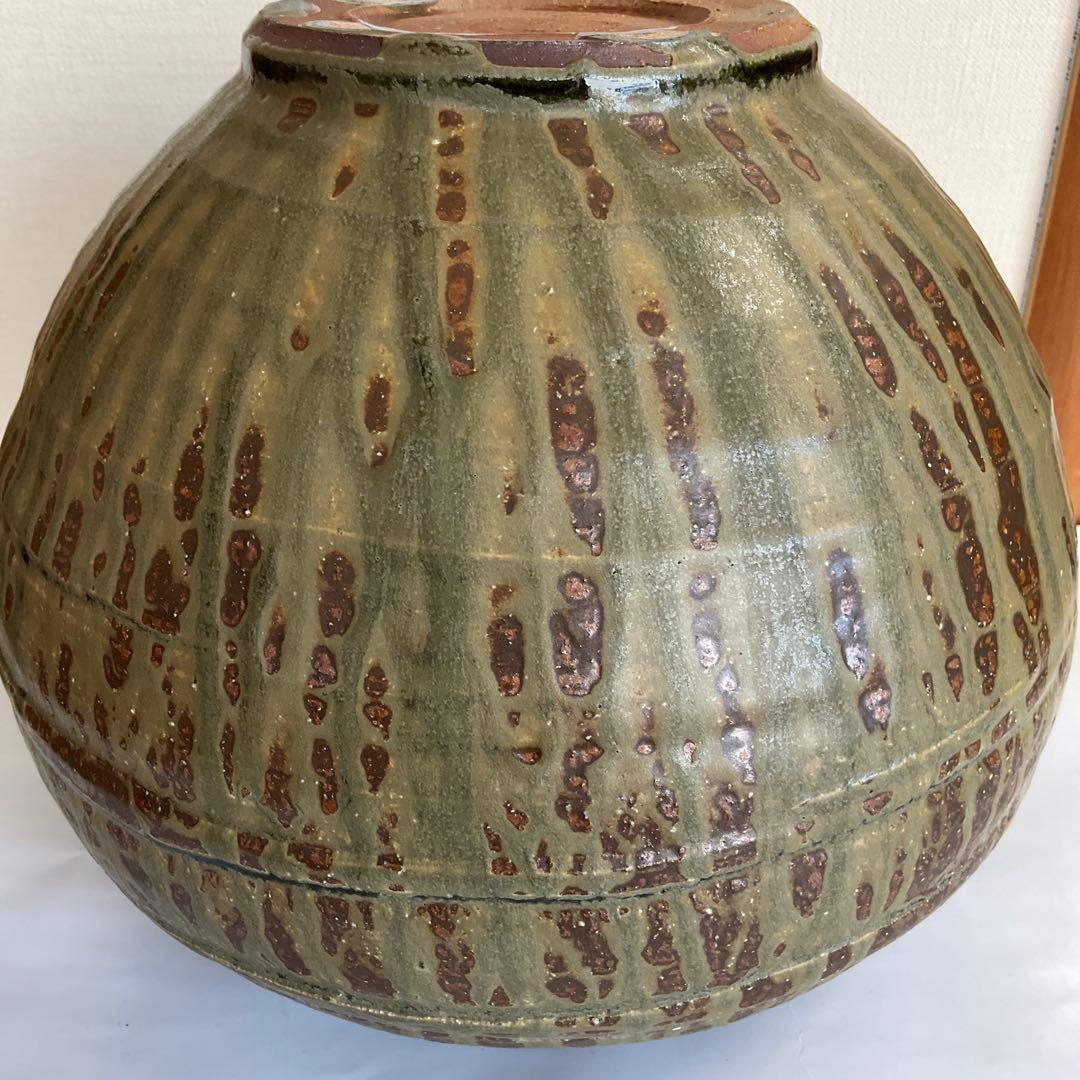 日本工芸会正会員　水野英男作　灰釉壺