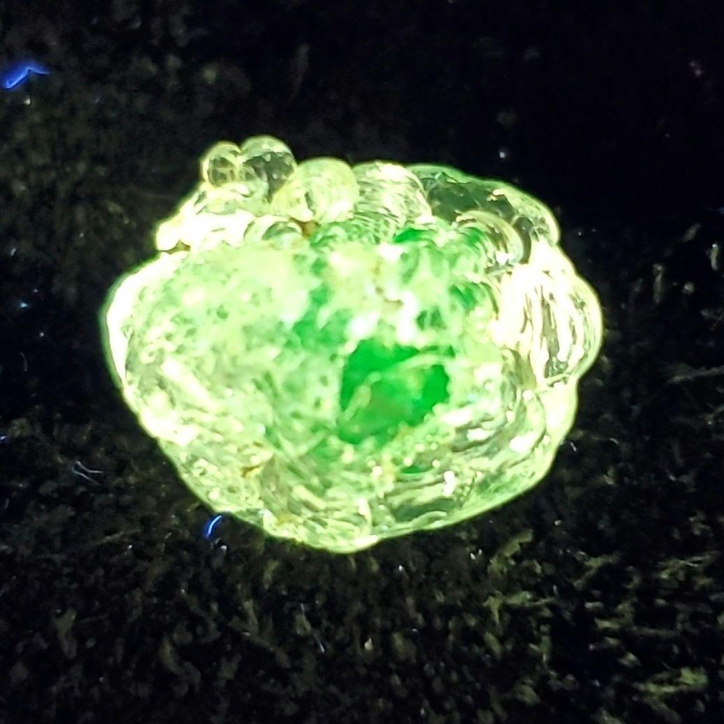 ハイアライトオパール９　メキシコ産　玉滴石　　鉱物標本