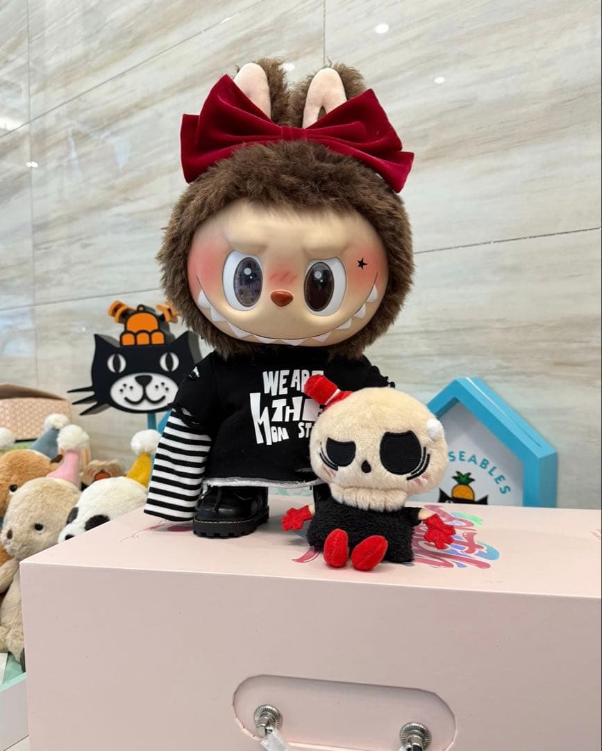 POPMART Labubu バレンタイン限定　Catch Me If You