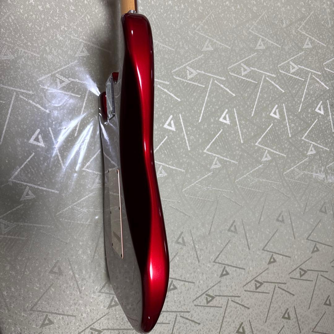 Squier Afinity STRAT(ネックを外して発送)