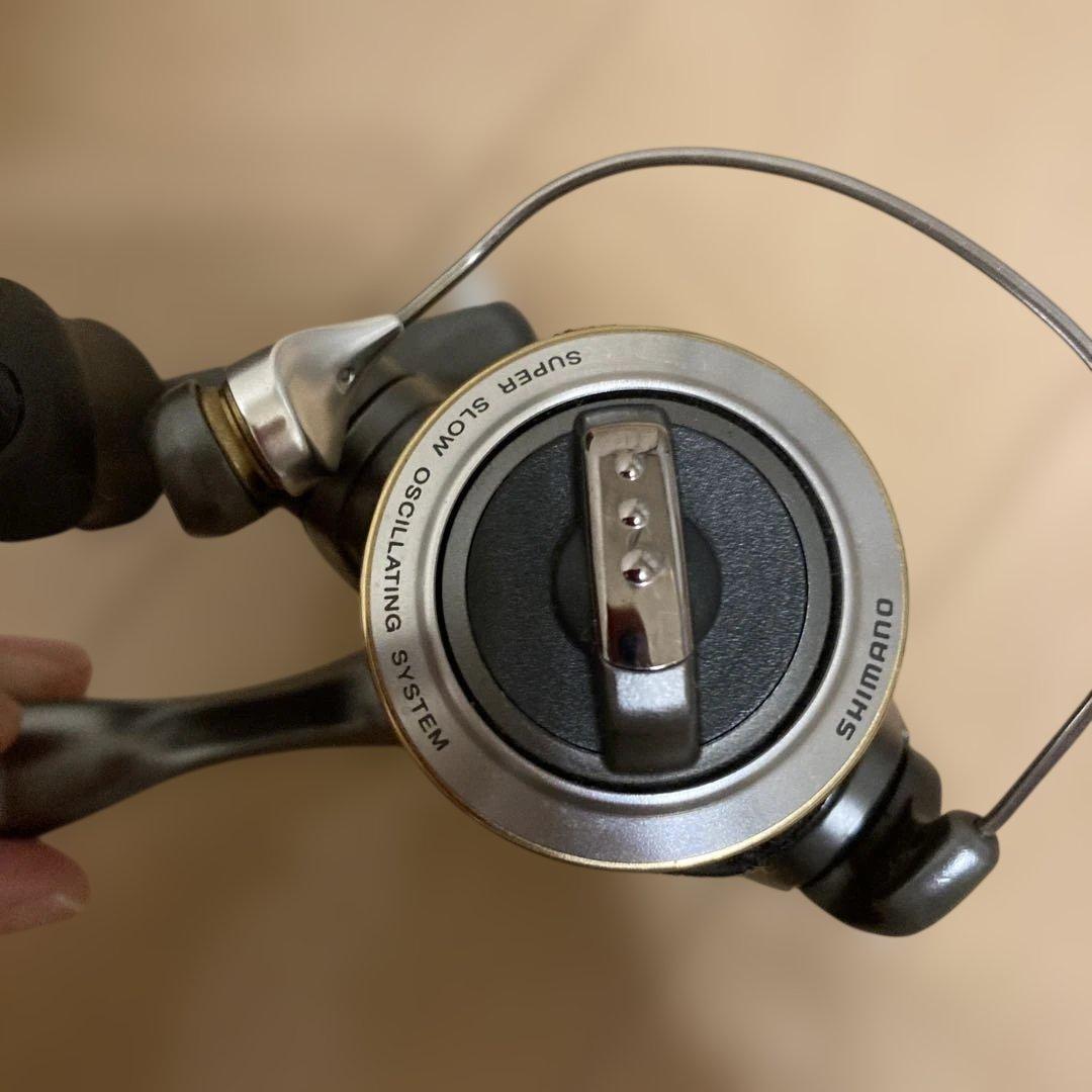 SHIMANO TWIN POWER 1000 リール