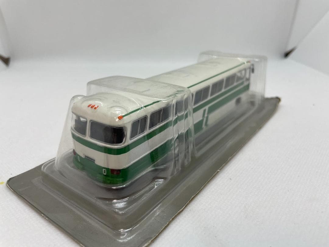 4R-460 バス 1/72 メルセデスベンツ O 355