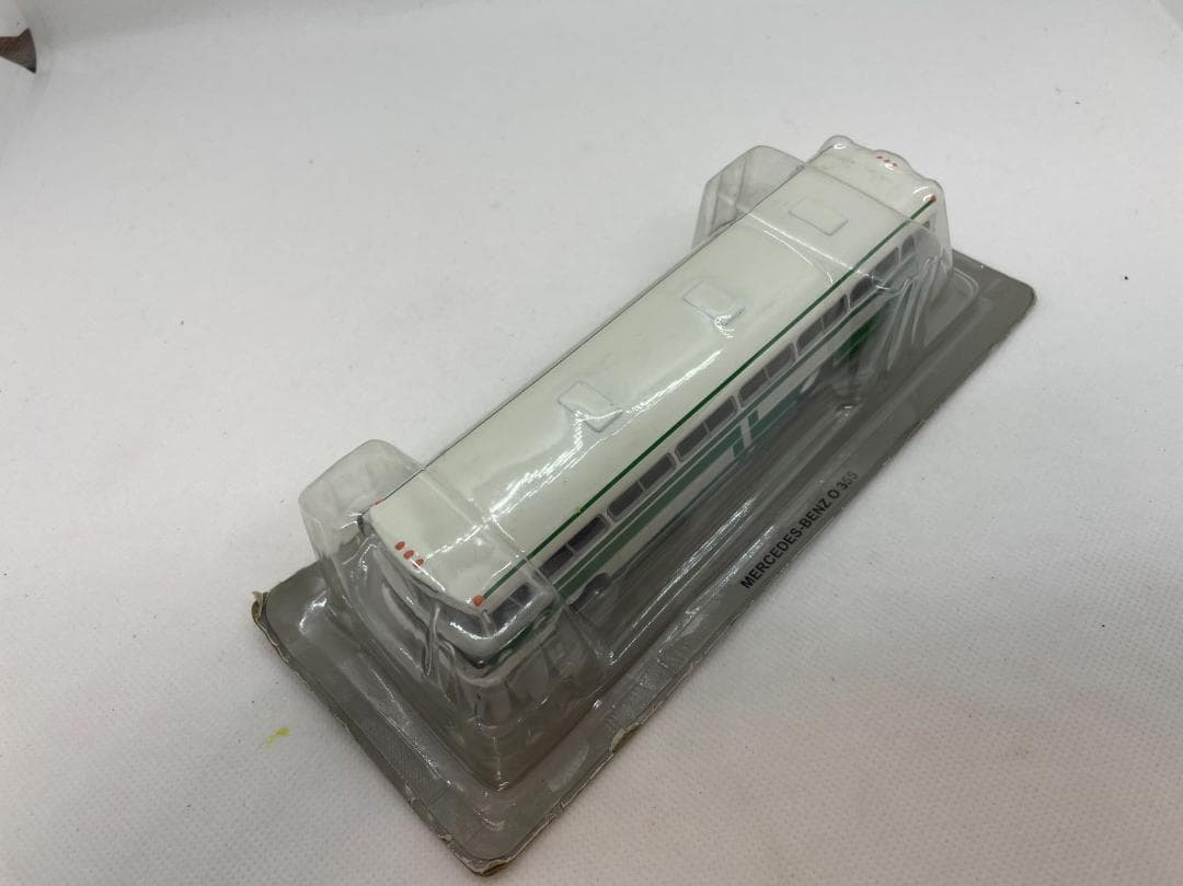 4R-460 バス 1/72 メルセデスベンツ O 355