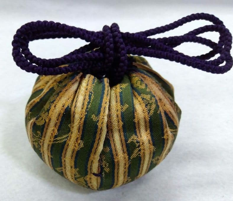 月末迄特価 茶道具 茶入 内海茶入 長緒茶入 仕服 二重蔓牡丹唐草金襴 正絹