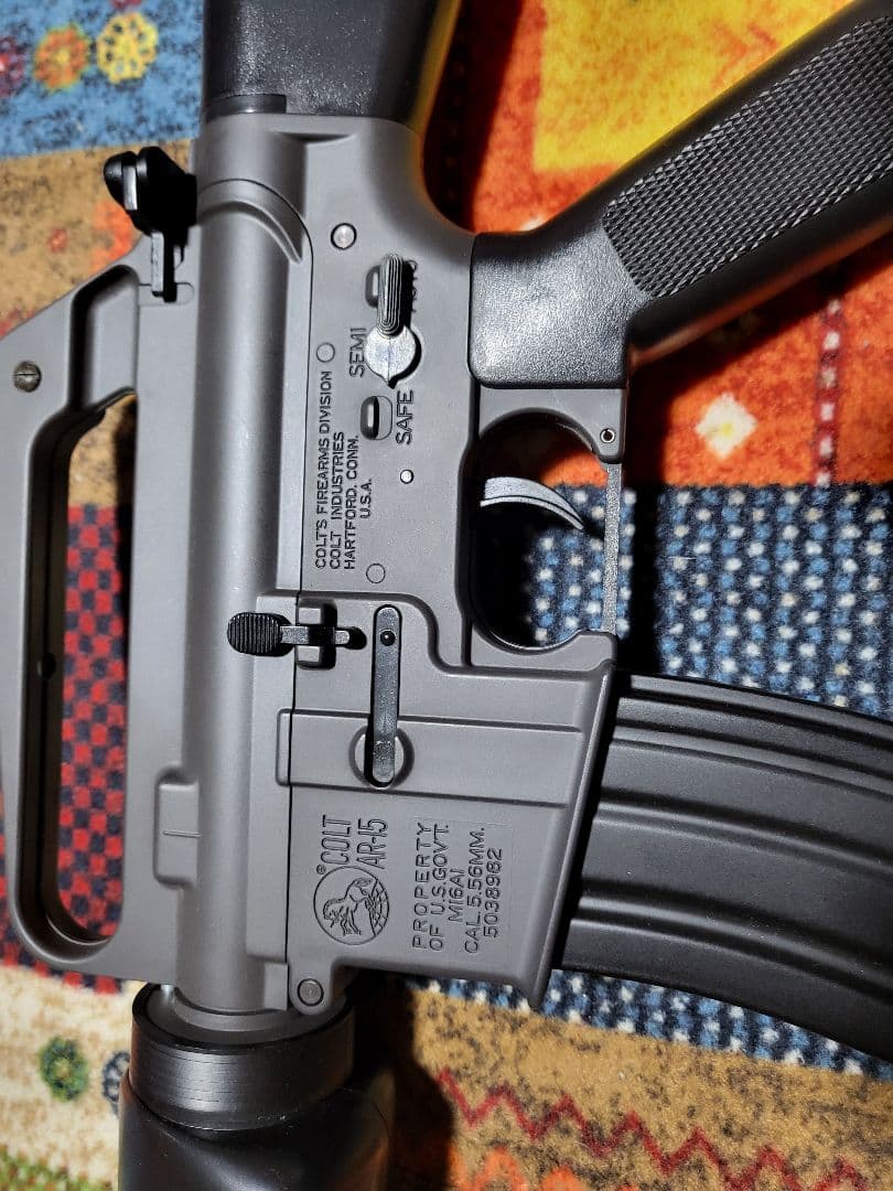 レオ東京マルイ　スタンダード電動ガン　m16 本体のみ