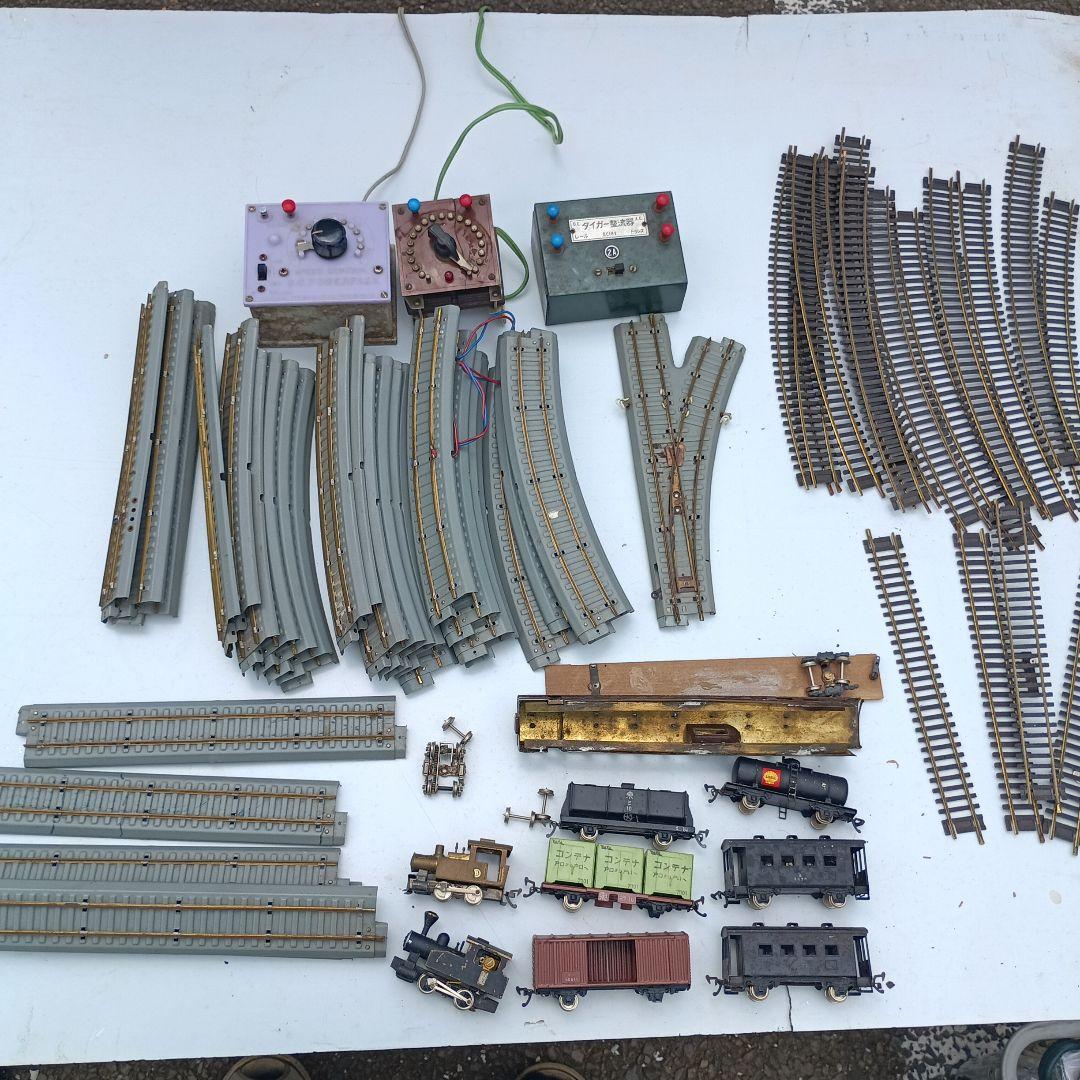 1987)HOゲージ 鉄道模型 車両　線路　パワーパック　難あり