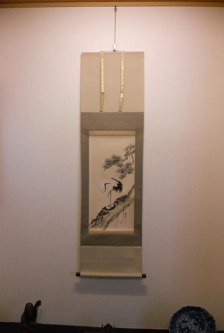 掛け軸 秀崖 松上鶴 紙本 希少 軸装 茶道具 掛軸 美品 です。