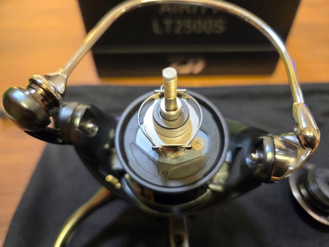 ダイワ DAIWA 23エアリティー LT2500S 25年10月新品購入品