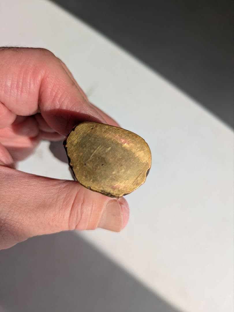 鍍金　観音像　リアルなお顔立ち