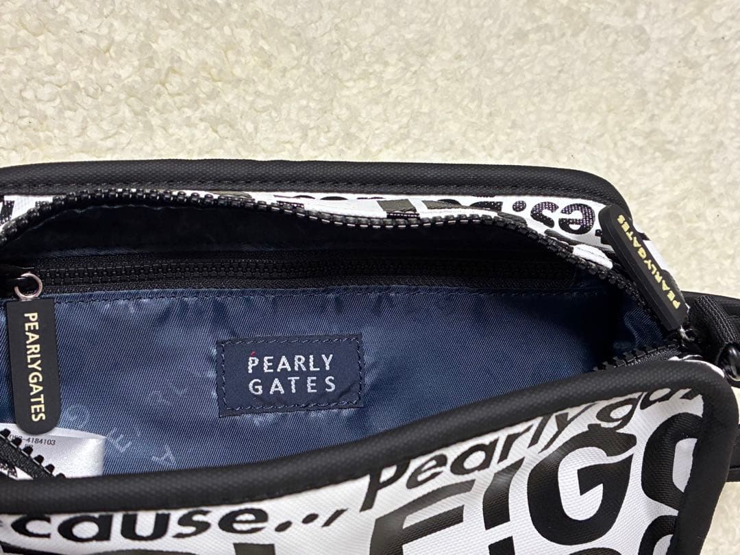 パーリーゲイツ　マルチポーチ