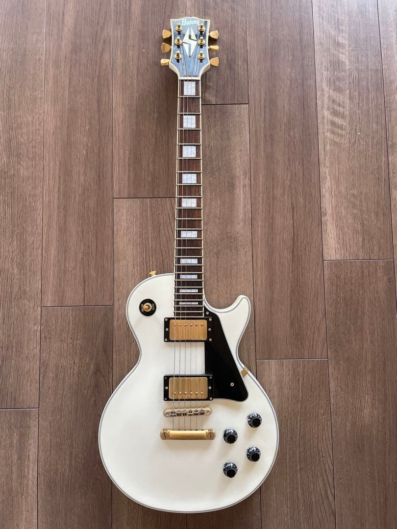 Burny エレキギター　ホワイト