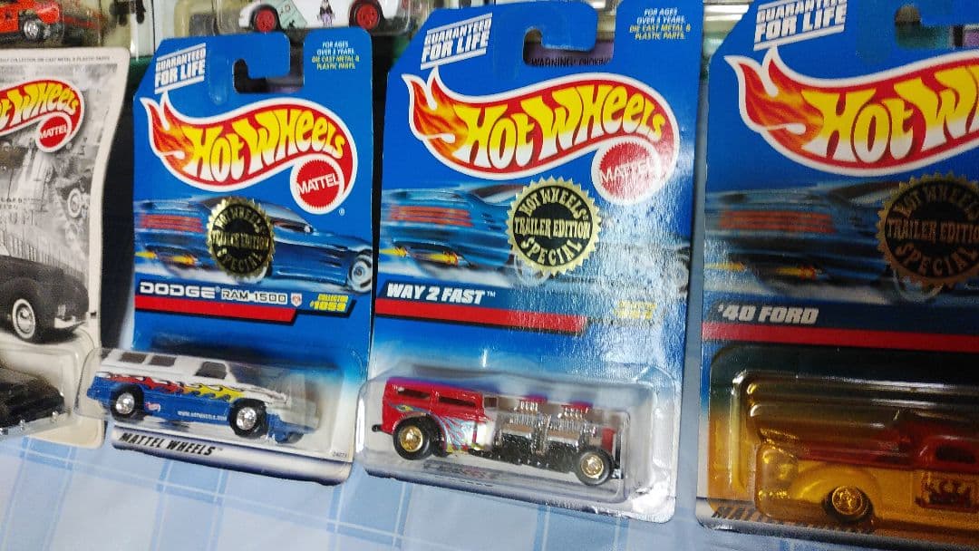 ④ Hotwheels Revell American Graffiti