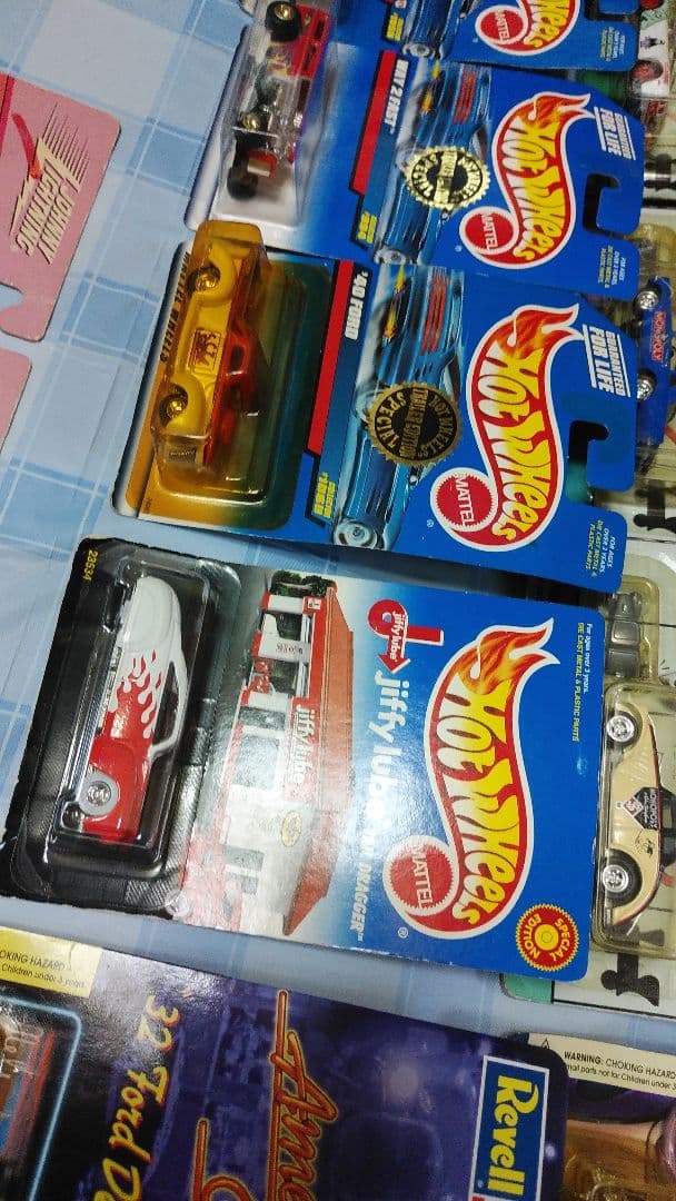 ④ Hotwheels Revell American Graffiti