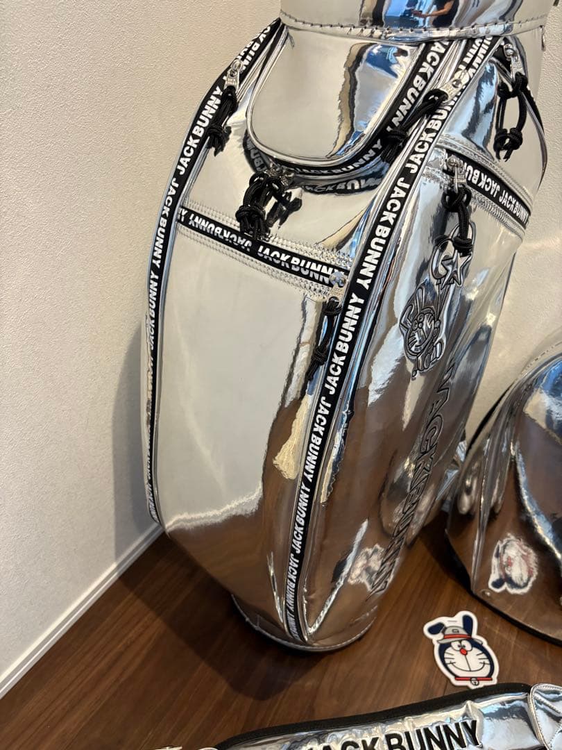 【超美品⭐︎】ドラえもん メタリック キャディバッグ ヘッドカバーつき！