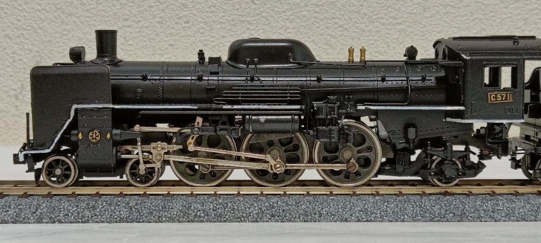 HO、 アダチ Ｃ57蒸気機関車、モーター交換、メンテナンス済