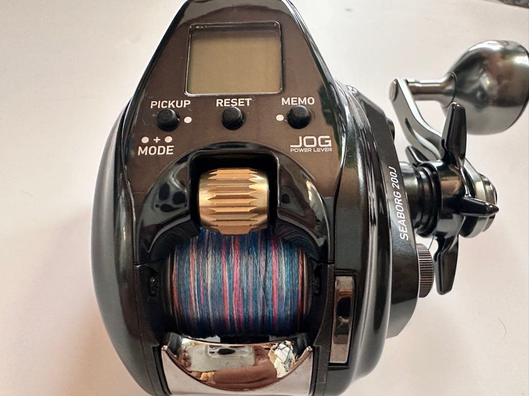 DAIWA SEABORG 200J 電動リール（キレイ目な中古）