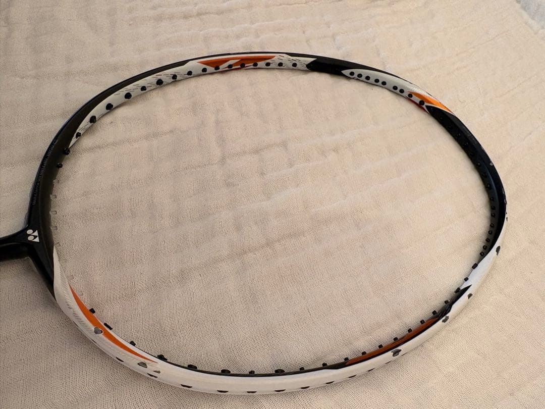 ヨネックス デュオラ　Zストライク　3UG5 ラケット 2本セット