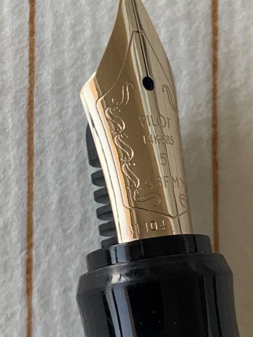 Pilot（パイロット）Custom 74 14Kペン先 万年筆