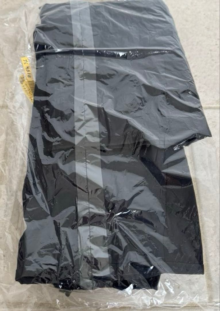 The North Face 子ども用迷彩スキーウェアセット140