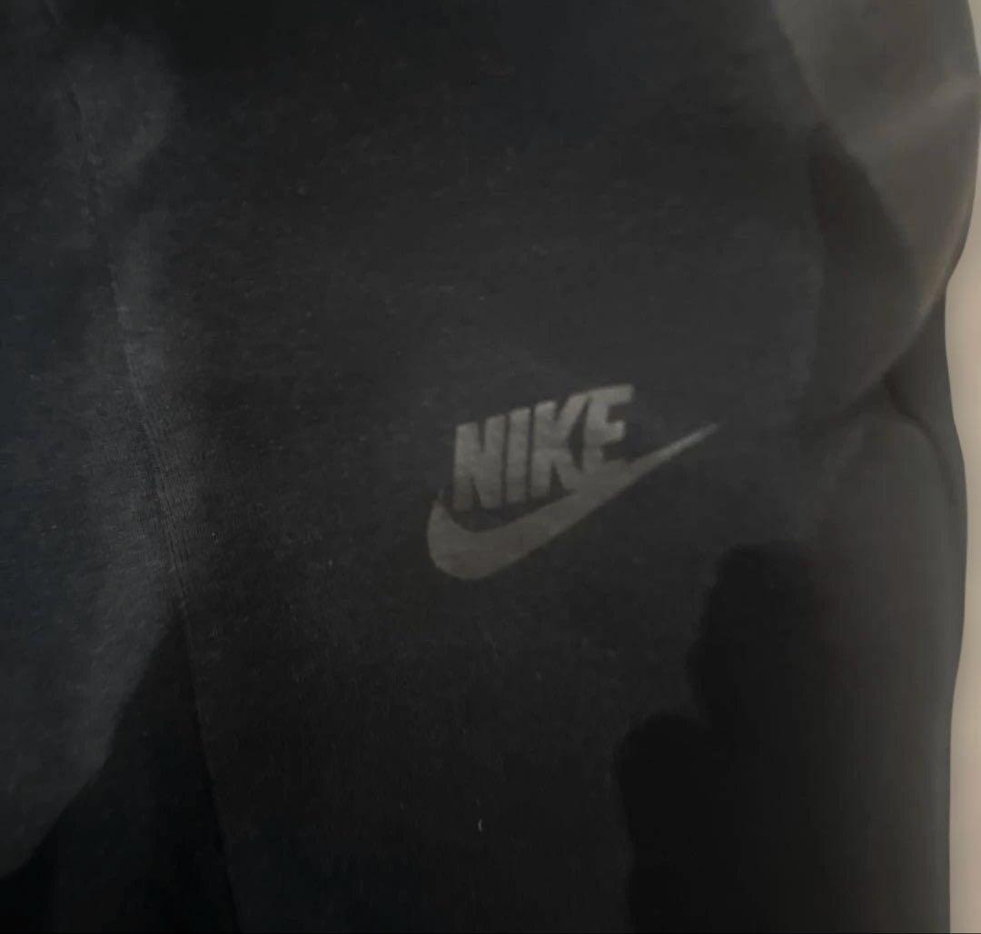 ナイキテックフリースキッズLサイズショップ完売品