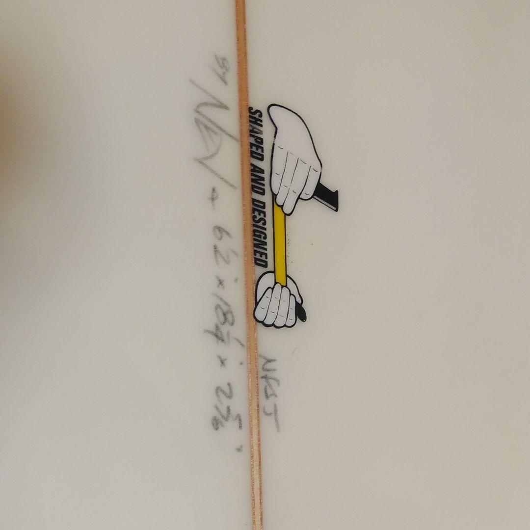 サーフィン　サーフボード　nev